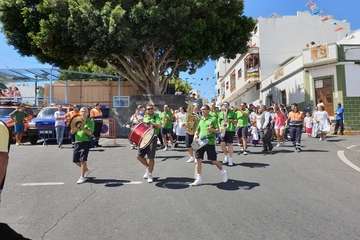 Undécima edición de la Traída Infantil del Agua en Lomo Magullo (Foto TA y Francisco Javier Santana)